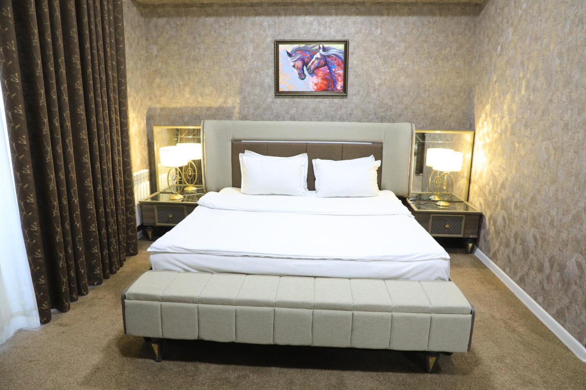 Hobiz Hotel Navoi Kültér fotó