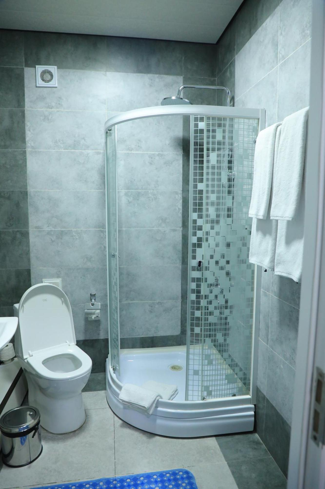 Hobiz Hotel Navoi Kültér fotó