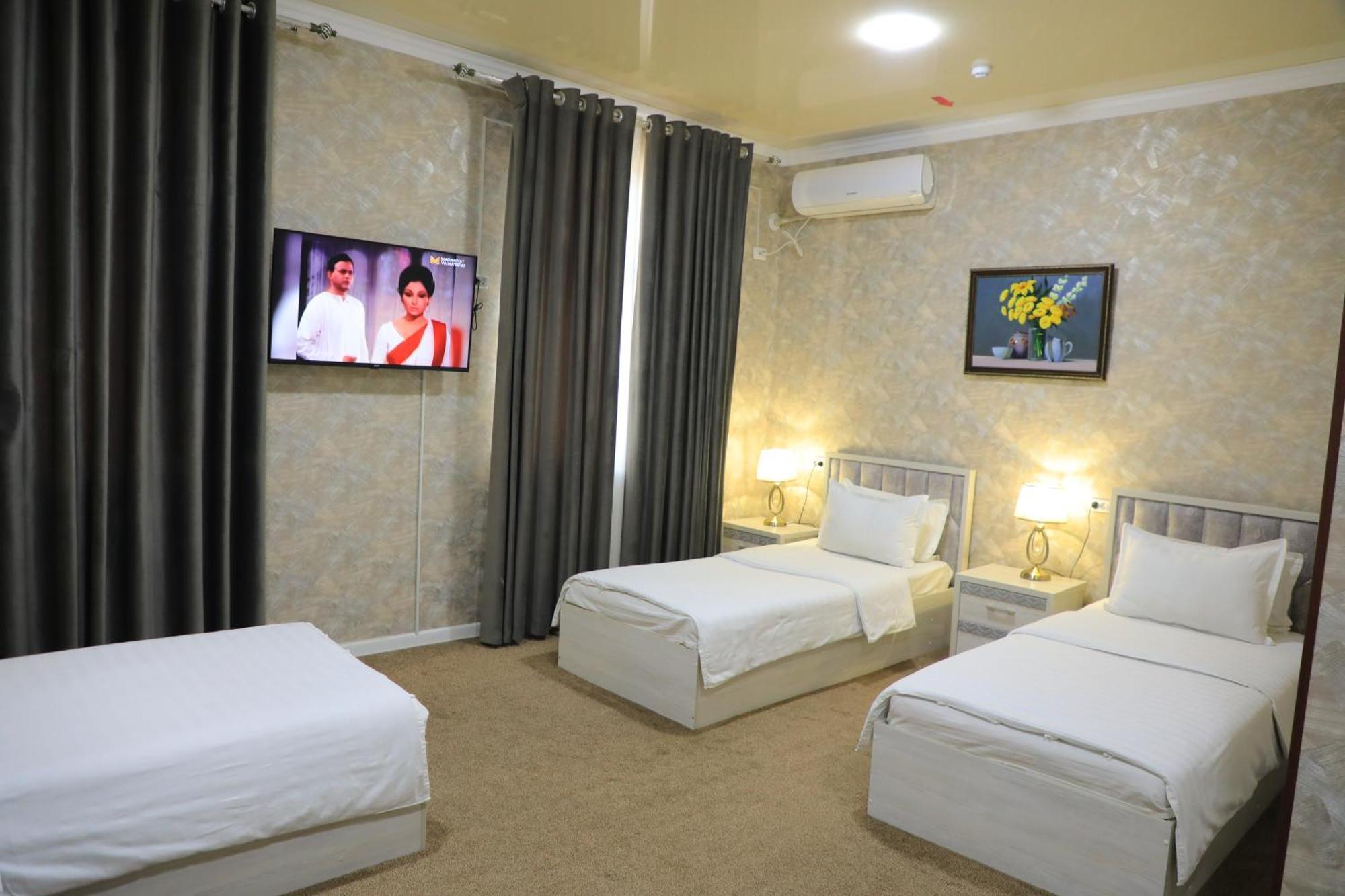 Hobiz Hotel Navoi Kültér fotó