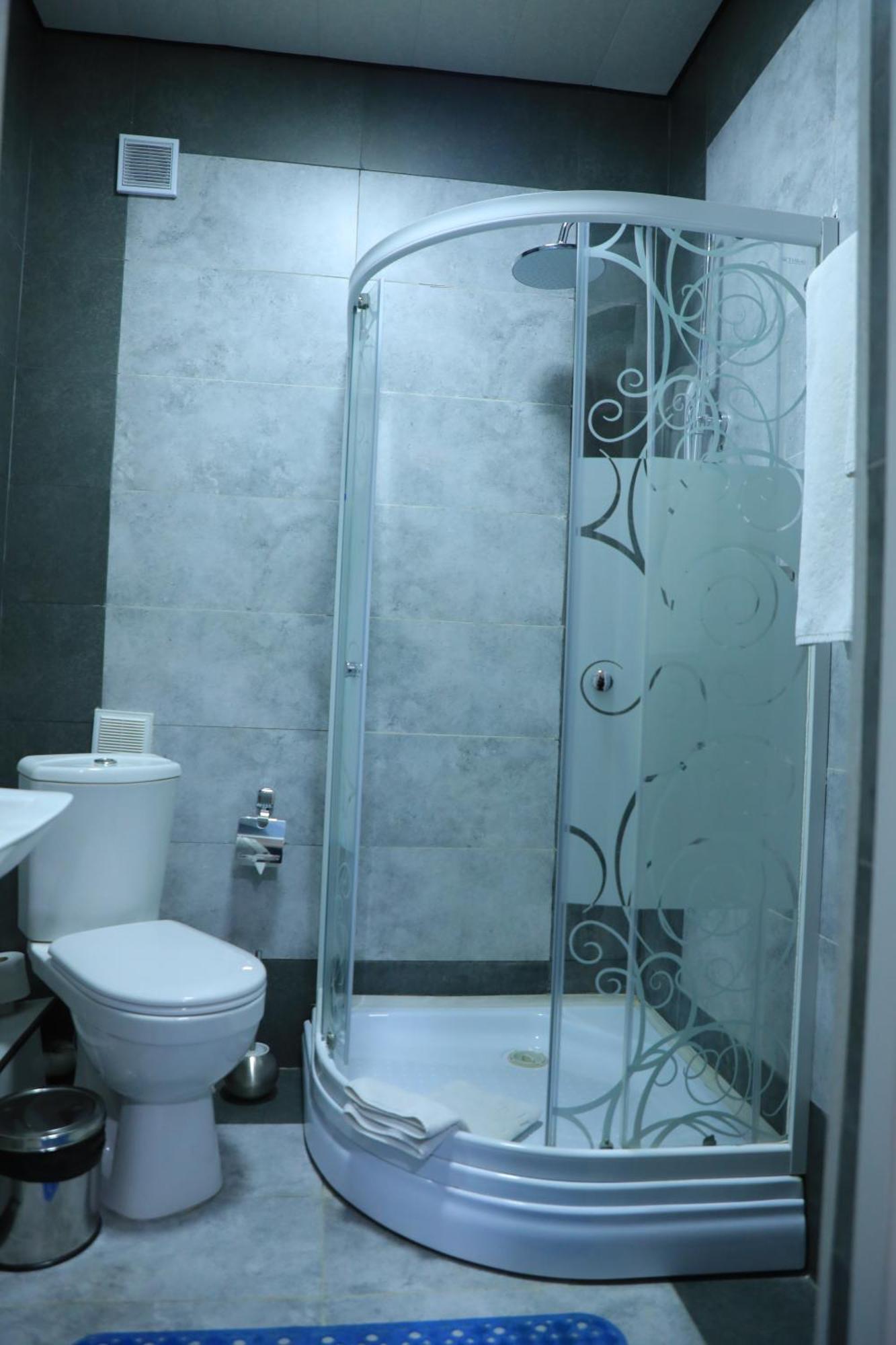 Hobiz Hotel Navoi Kültér fotó