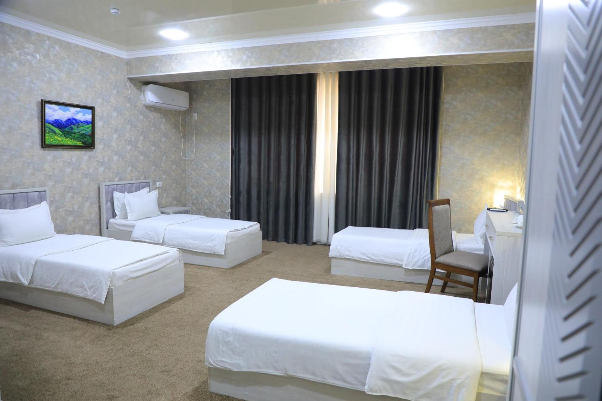 Hobiz Hotel Navoi Kültér fotó