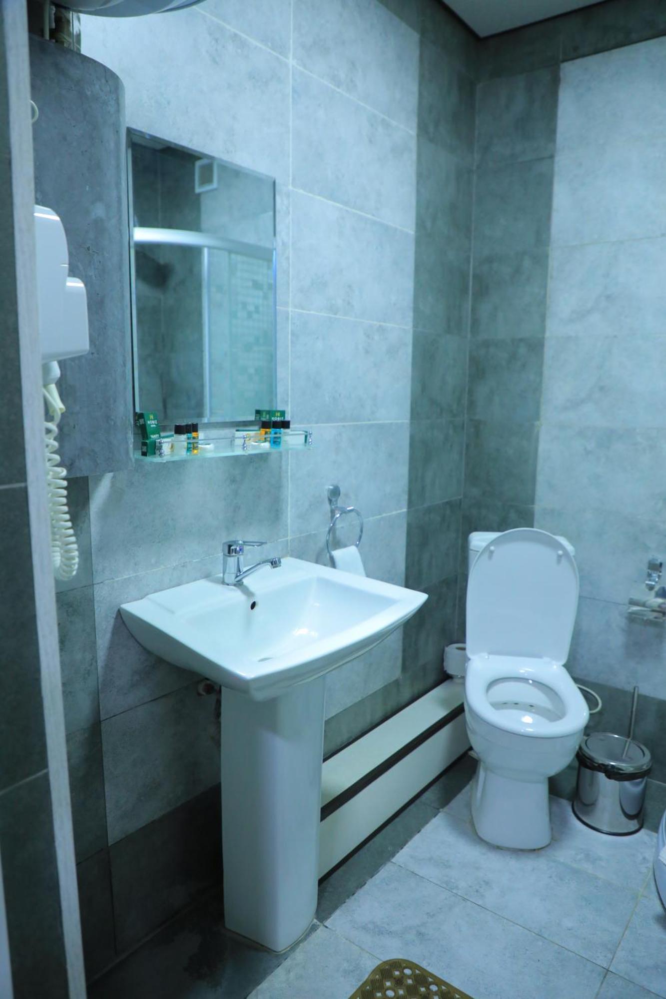 Hobiz Hotel Navoi Kültér fotó